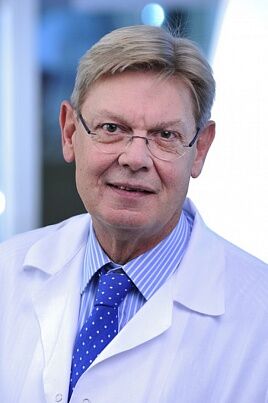 Arzt Endokrinologe Raphael Schretzmeier